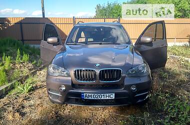 Внедорожник / Кроссовер BMW X5 2010 в Барановке