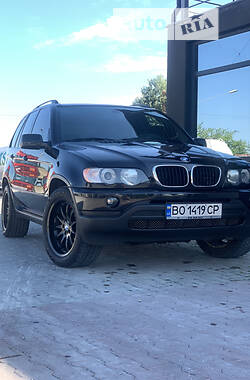 Внедорожник / Кроссовер BMW X5 2001 в Черновцах