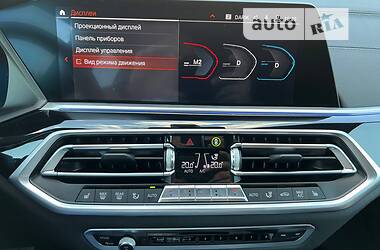 Позашляховик / Кросовер BMW X5 2020 в 