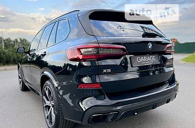 Внедорожник / Кроссовер BMW X5 2021 в Киеве