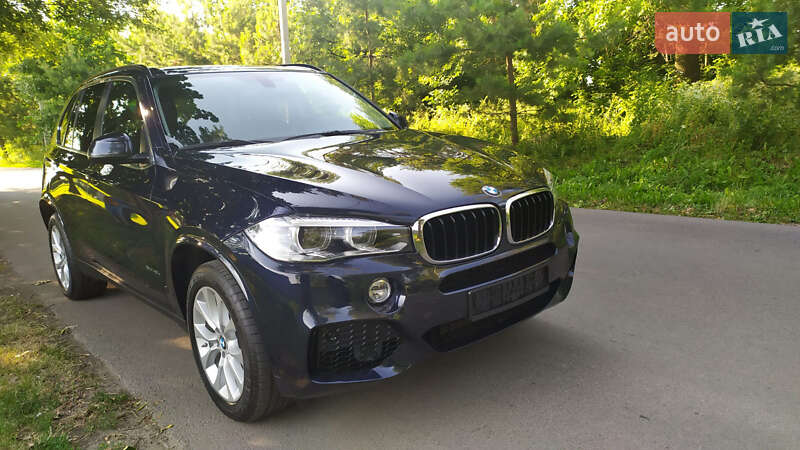 Позашляховик / Кросовер BMW X5 2016 в Рівному