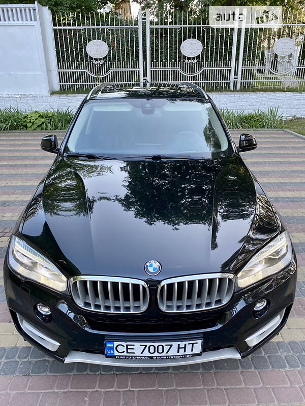 Внедорожник / Кроссовер BMW X5 2014 в Черновцах