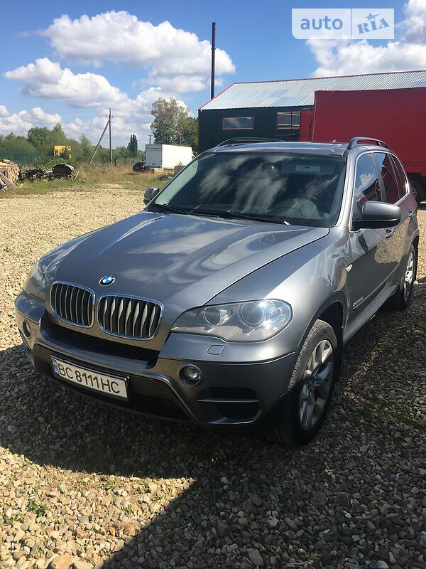 Внедорожник / Кроссовер BMW X5 2013 в 
