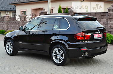 Внедорожник / Кроссовер BMW X5 2013 в Ровно