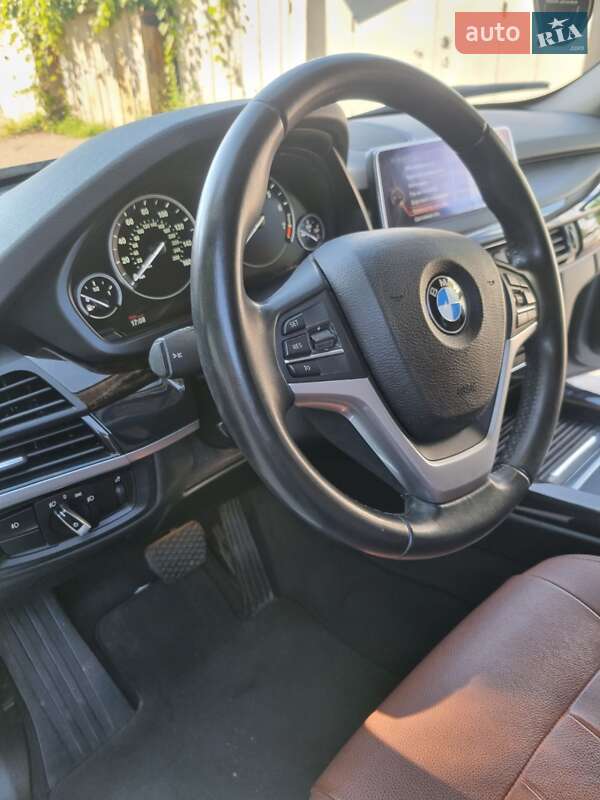 Позашляховик / Кросовер BMW X5 2015 в Черкасах