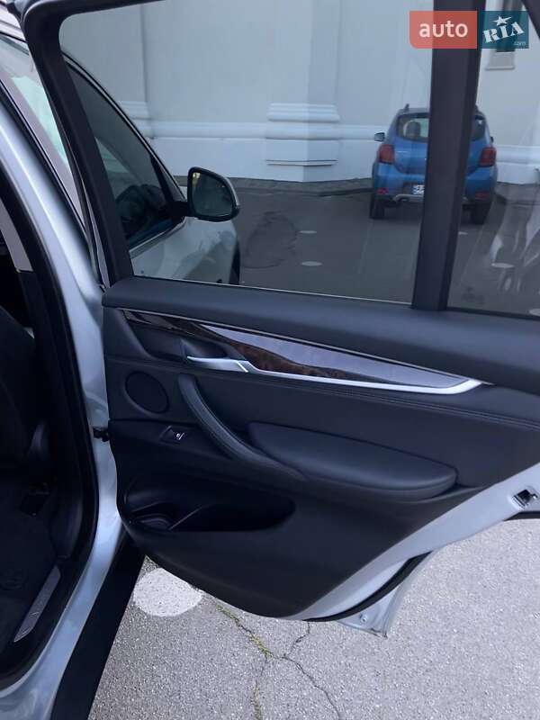 Внедорожник / Кроссовер BMW X5 2015 в Киеве фото 18 Внедорожник / Кроссовер BMW X5 2015 в Киеве