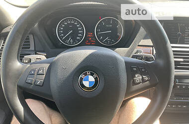 Внедорожник / Кроссовер BMW X5 2010 в Ровно