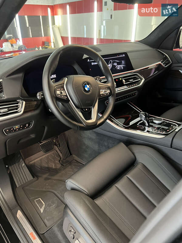 Позашляховик / Кросовер BMW X5 2020 в Дніпрі
