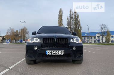 Внедорожник / Кроссовер BMW X5 2012 в Житомире