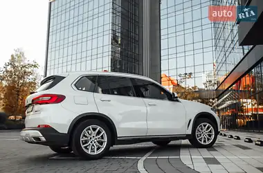 BMW X5 2020