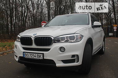 Внедорожник / Кроссовер BMW X5 2016 в Киеве