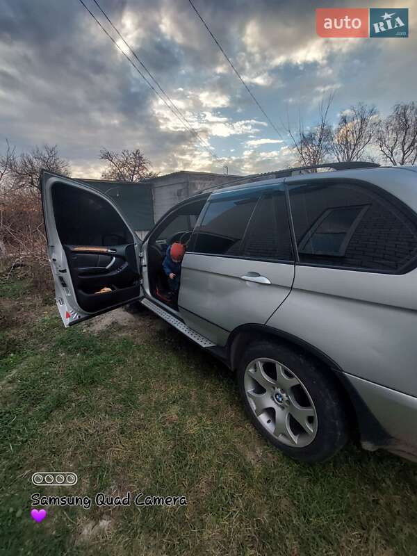 Внедорожник / Кроссовер BMW X5 2002 в Днепре
