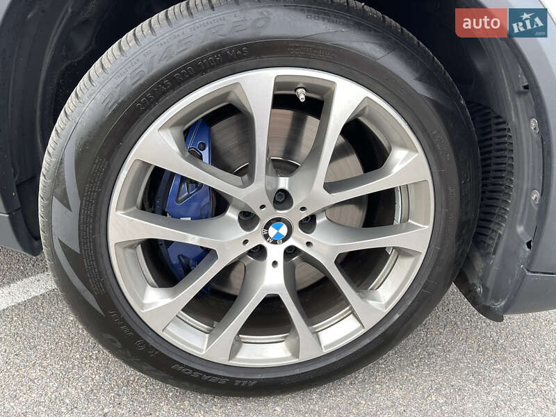 Внедорожник / Кроссовер BMW X5 2018 в Днепре