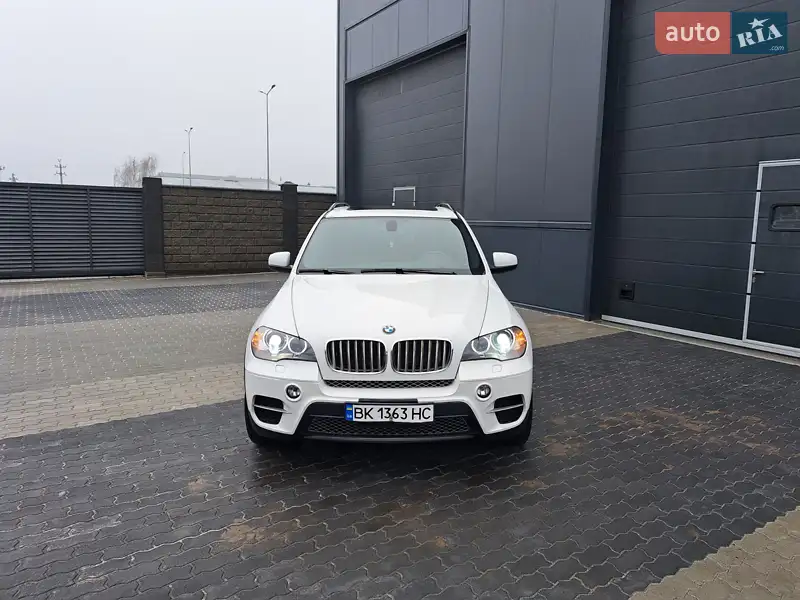 BMW X5 2011