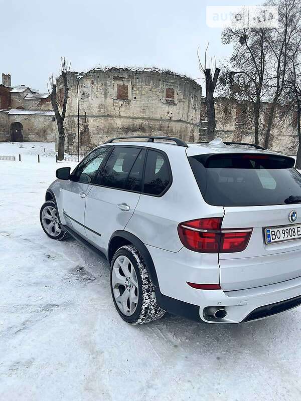 Позашляховик / Кросовер BMW X5 2013 в Тернополі