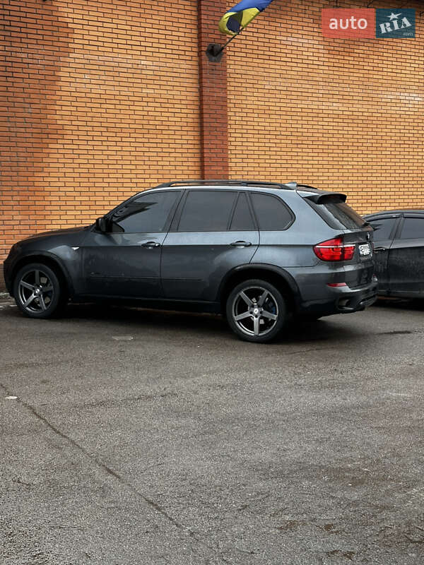 Внедорожник / Кроссовер BMW X5 2010 в Днепре