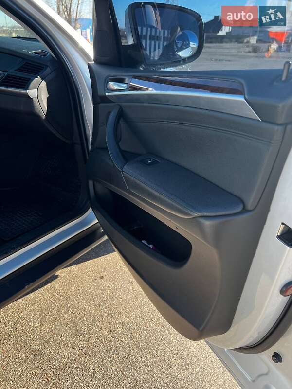 Внедорожник / Кроссовер BMW X5 2007 в Николаеве фото 11 Внедорожник / Кроссовер BMW X5 2007 в Николаеве