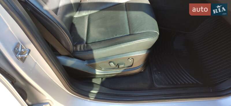 Внедорожник / Кроссовер BMW X5 2010 в Львове