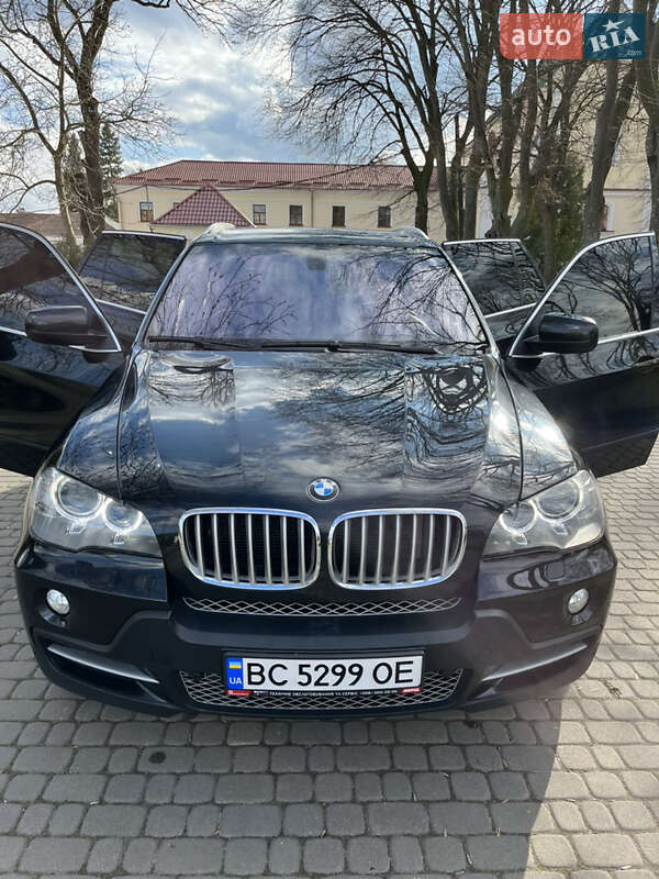 Позашляховик / Кросовер BMW X5 2008 в Острозі