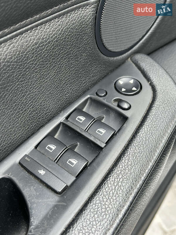 Позашляховик / Кросовер BMW X5 2008 в Острозі