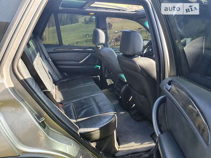 Внедорожник / Кроссовер BMW X5 2006 в Верховине