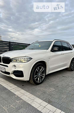 Позашляховик / Кросовер BMW X5 2014 в Вараші