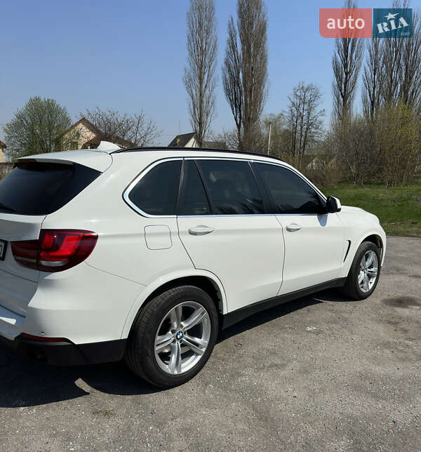 Внедорожник / Кроссовер BMW X5 2015 в Звягеле