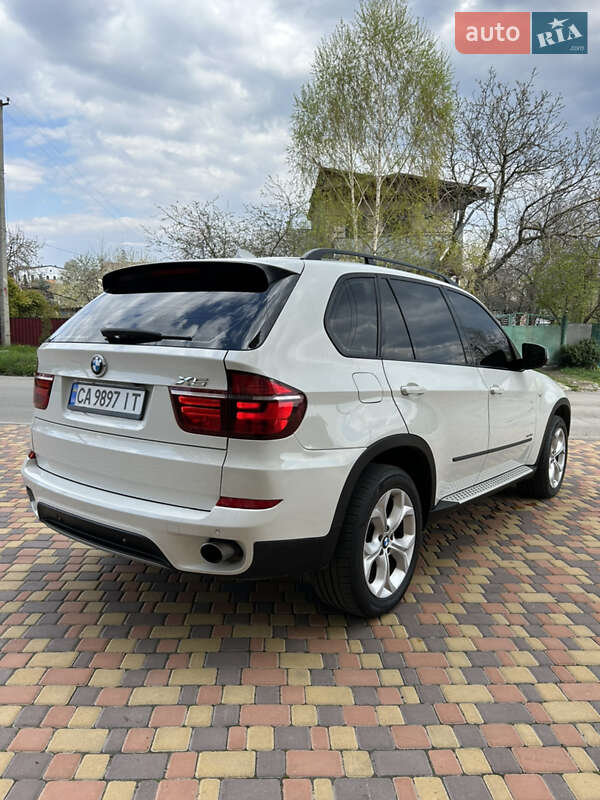 Внедорожник / Кроссовер BMW X5 2011 в Умани