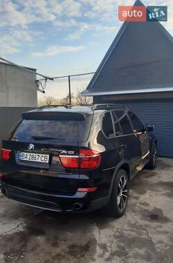 Внедорожник / Кроссовер BMW X5 2013 в Светловодске