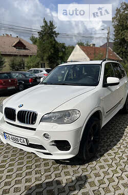 Внедорожник / Кроссовер BMW X5 2011 в Тячеве