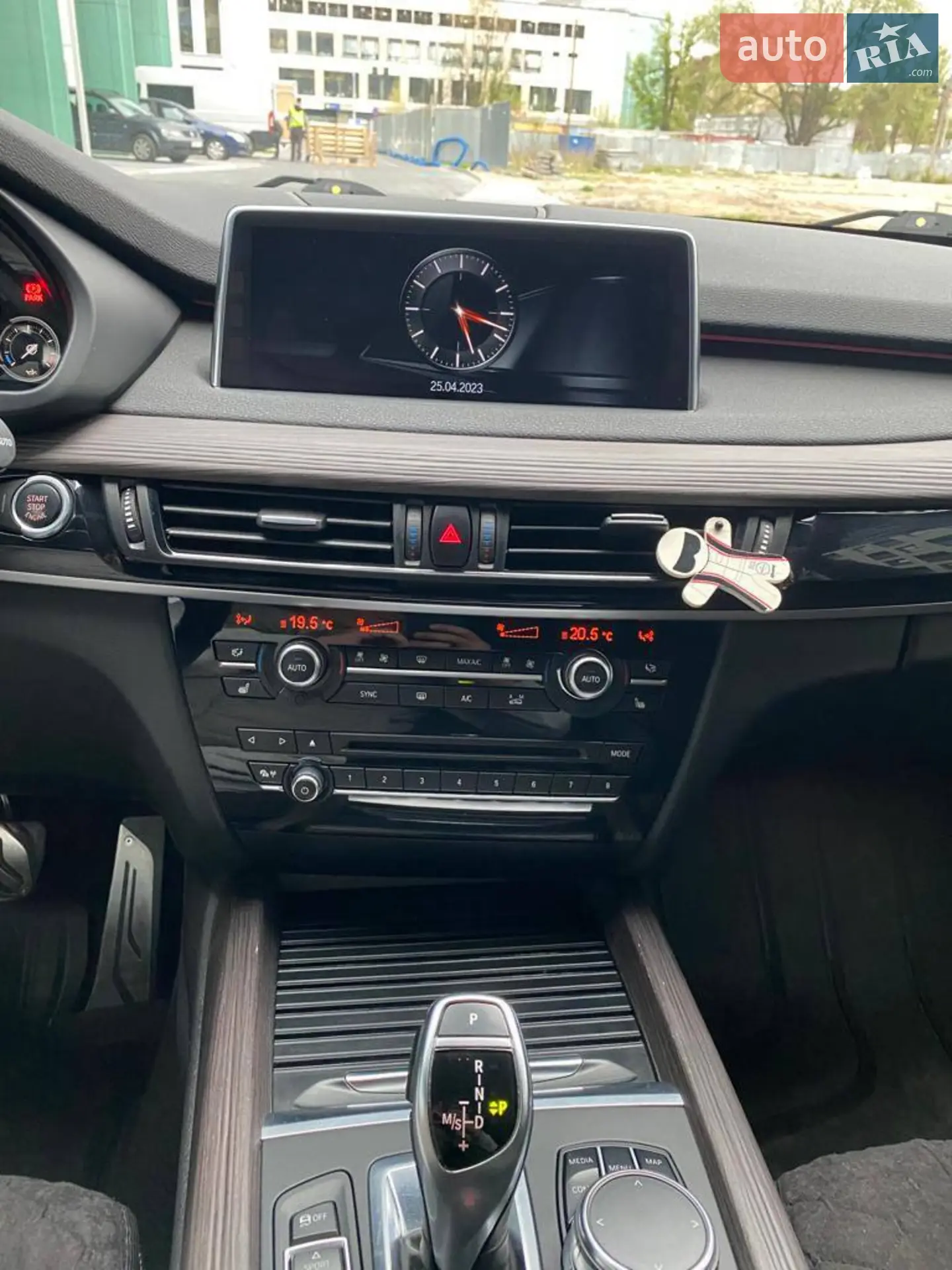 2017 BMW X5 - мініатюра 13