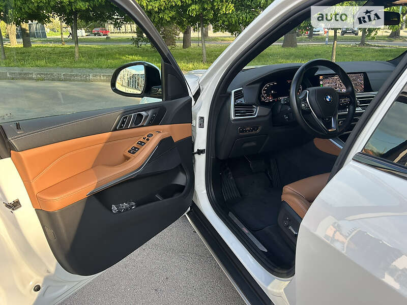 Позашляховик / Кросовер BMW X5 2019 в Ужгороді фото 10 Позашляховик / Кросовер BMW X5 2019 в Ужгороді