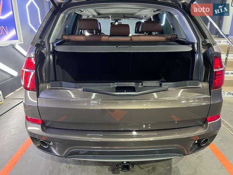 Позашляховик / Кросовер BMW X5 2012 в Полтаві фото 11 Позашляховик / Кросовер BMW X5 2012 в Полтаві