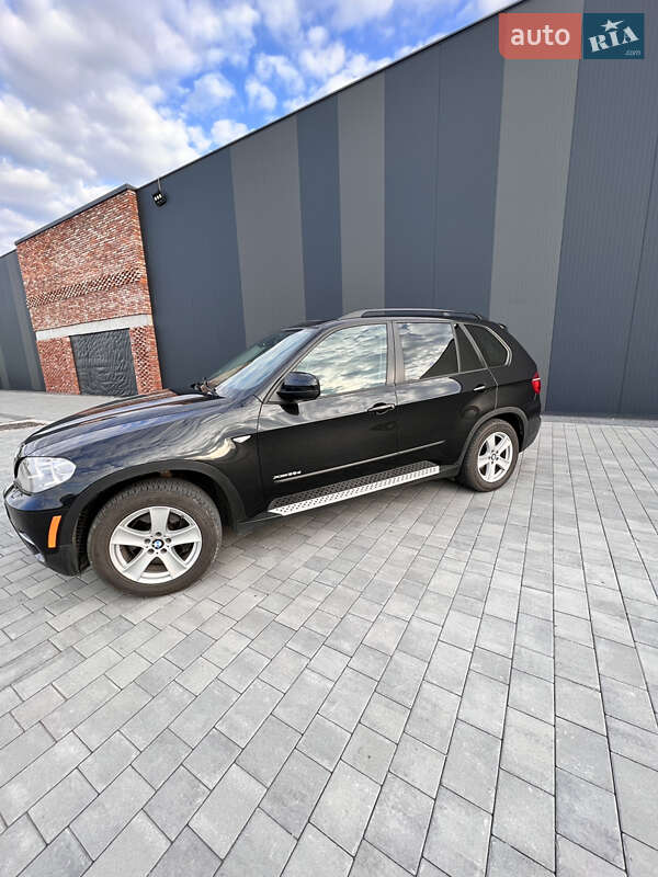 Внедорожник / Кроссовер BMW X5 2012 в Хмельницком