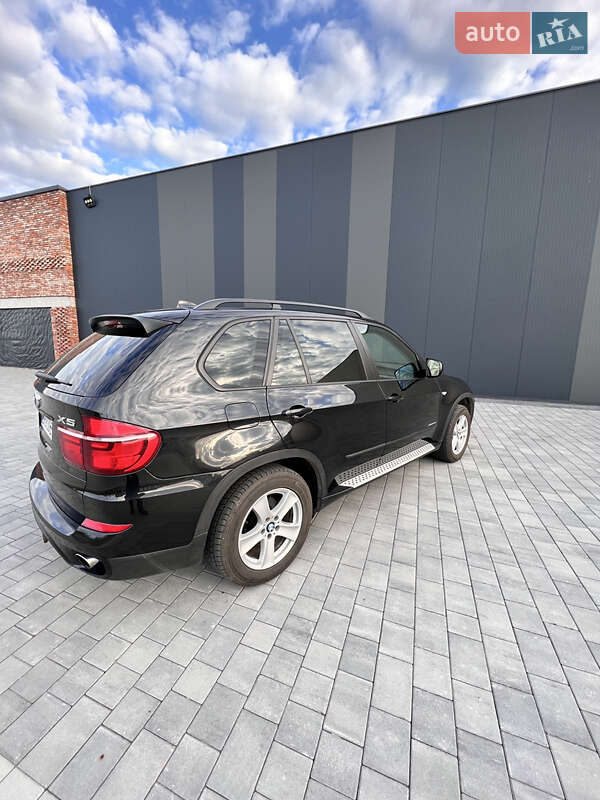 Внедорожник / Кроссовер BMW X5 2012 в Хмельницком