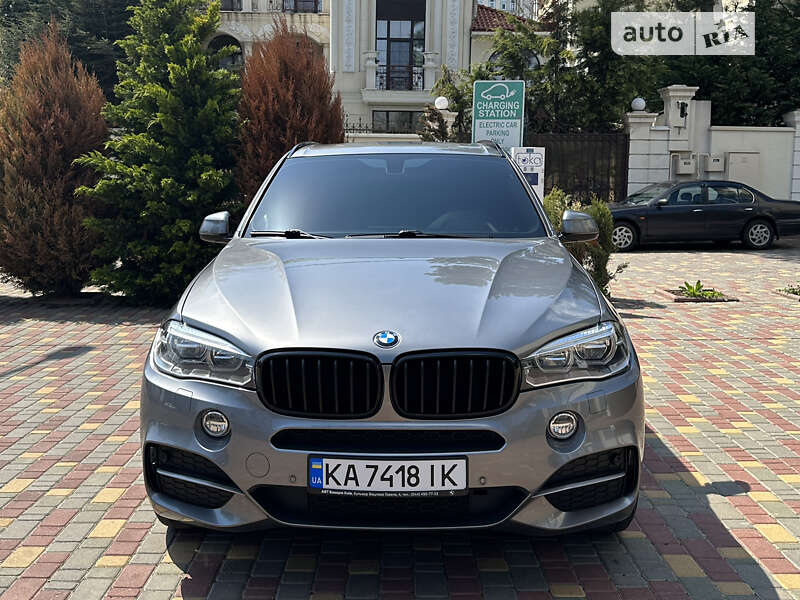 Внедорожник / Кроссовер BMW X5 2017 в Подольске
