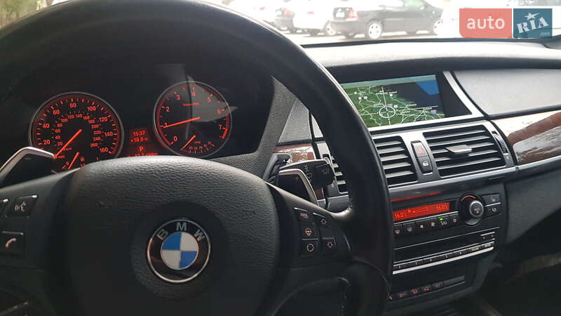 Позашляховик / Кросовер BMW X5 2013 в Івано-Франківську