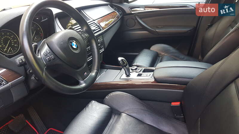Позашляховик / Кросовер BMW X5 2013 в Івано-Франківську