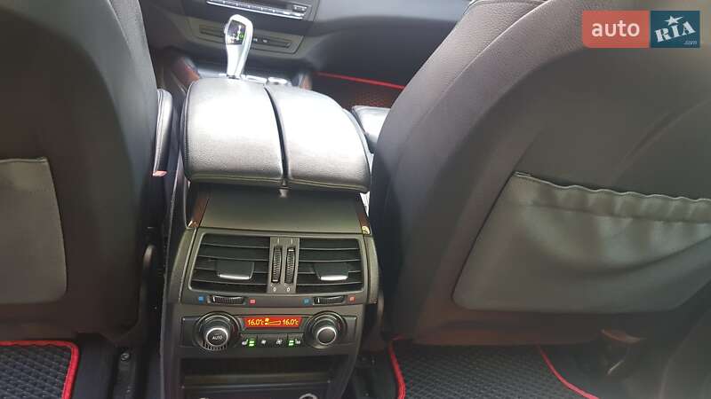 Позашляховик / Кросовер BMW X5 2013 в Івано-Франківську