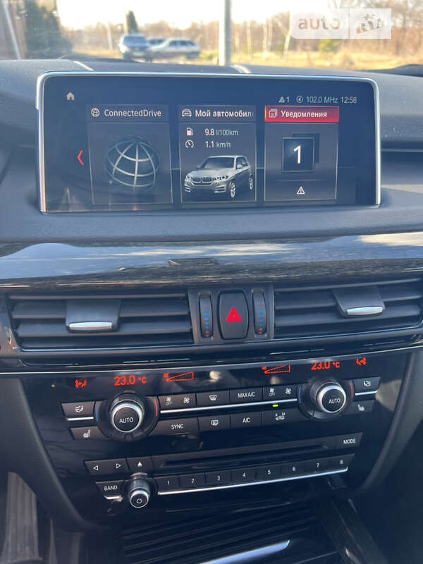 Внедорожник / Кроссовер BMW X5 2017 в Днепре