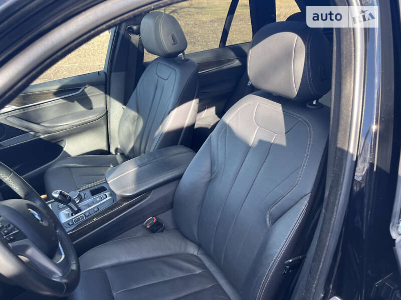 Внедорожник / Кроссовер BMW X5 2017 в Днепре