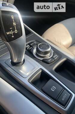 Позашляховик / Кросовер BMW X5 2013 в 