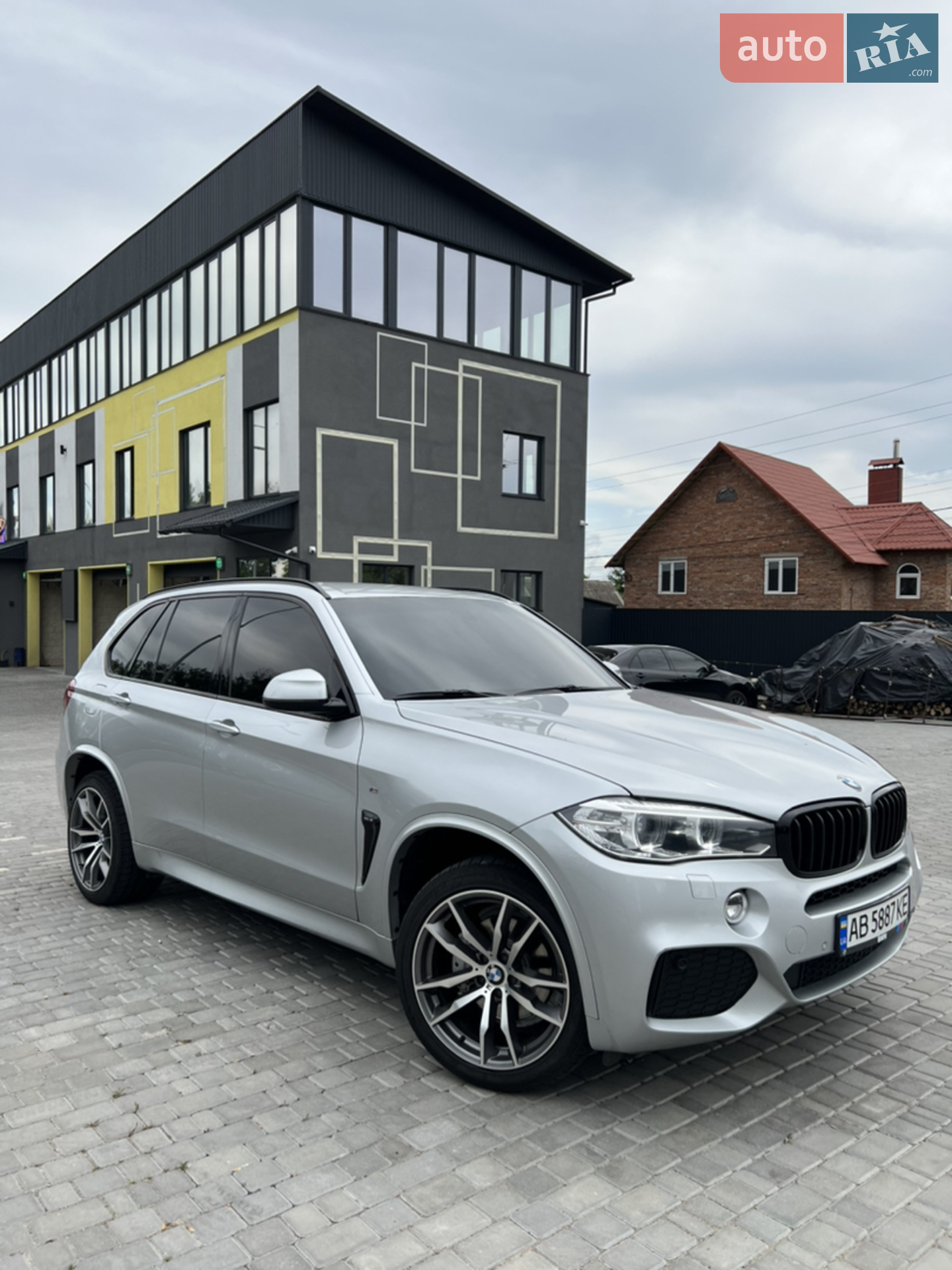 2016 BMW X5 - мініатюра 11