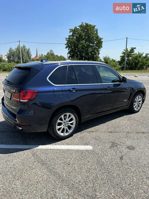 Внедорожник / Кроссовер BMW X5 2014 в Черновцах