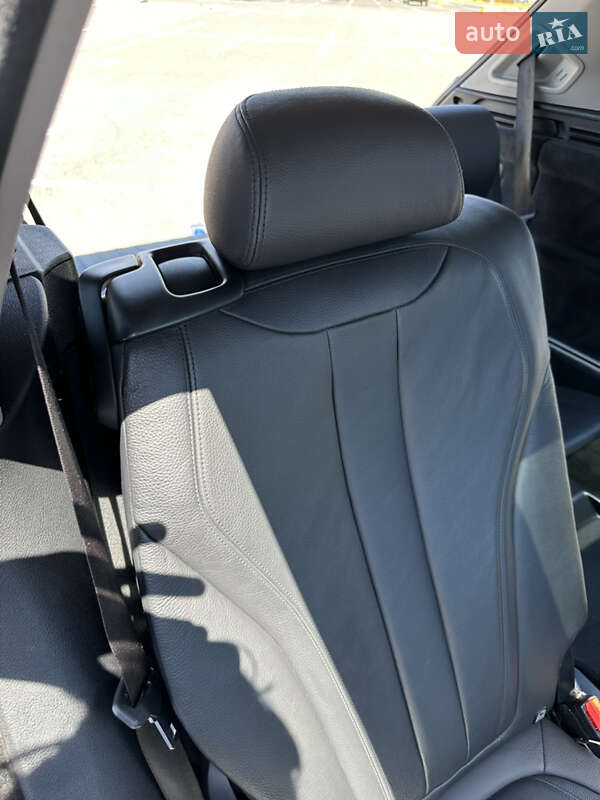 Внедорожник / Кроссовер BMW X5 2014 в Черновцах