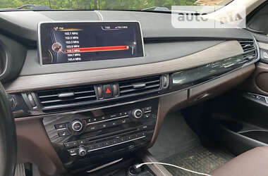 Позашляховик / Кросовер BMW X5 2015 в 