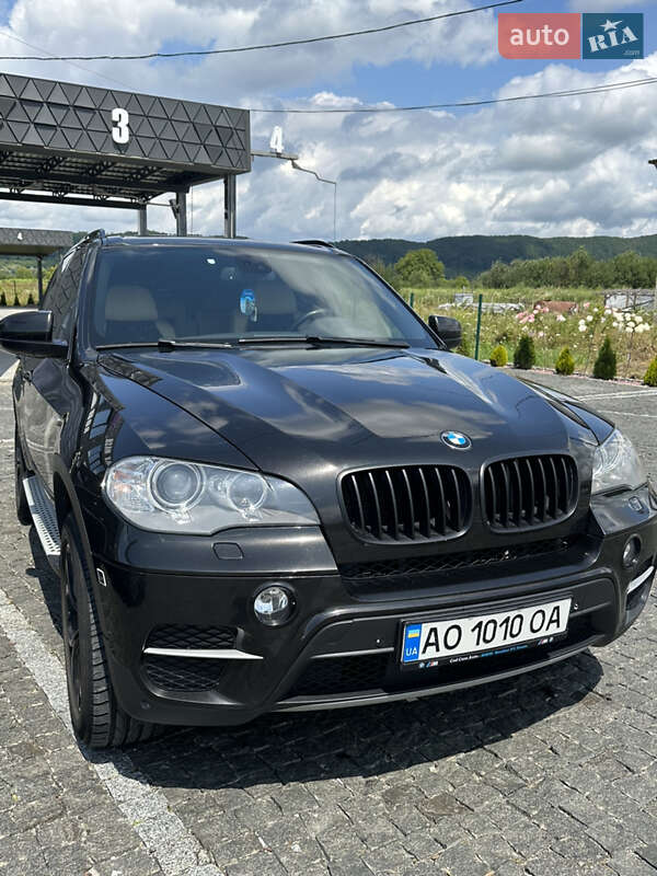 Позашляховик / Кросовер BMW X5 2012 в Львові