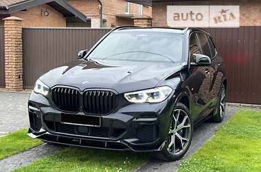 Внедорожник / Кроссовер BMW X5 2021 в Киеве