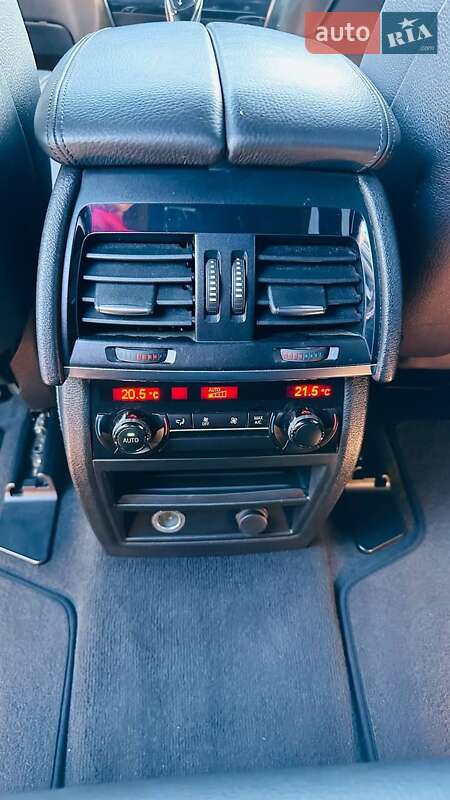 Внедорожник / Кроссовер BMW X5 2014 в Белгороде-Днестровском