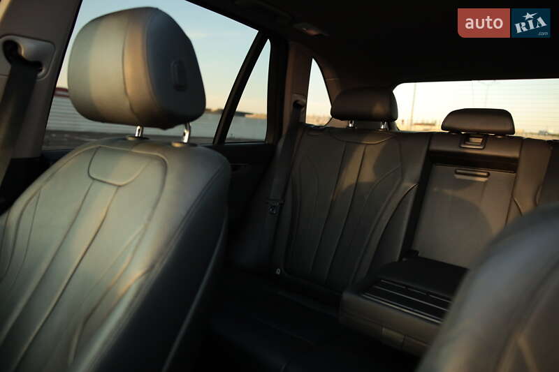 Внедорожник / Кроссовер BMW X5 2015 в Львове
